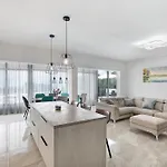 La Blanca Villa Arona (Tenerife)