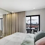 La Blanca Villa *